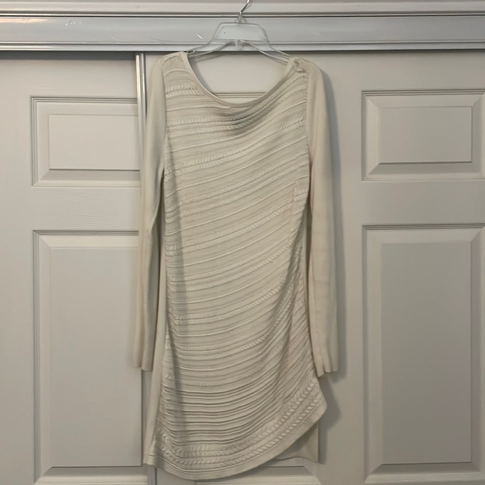 White House Black Market white tunic sweater